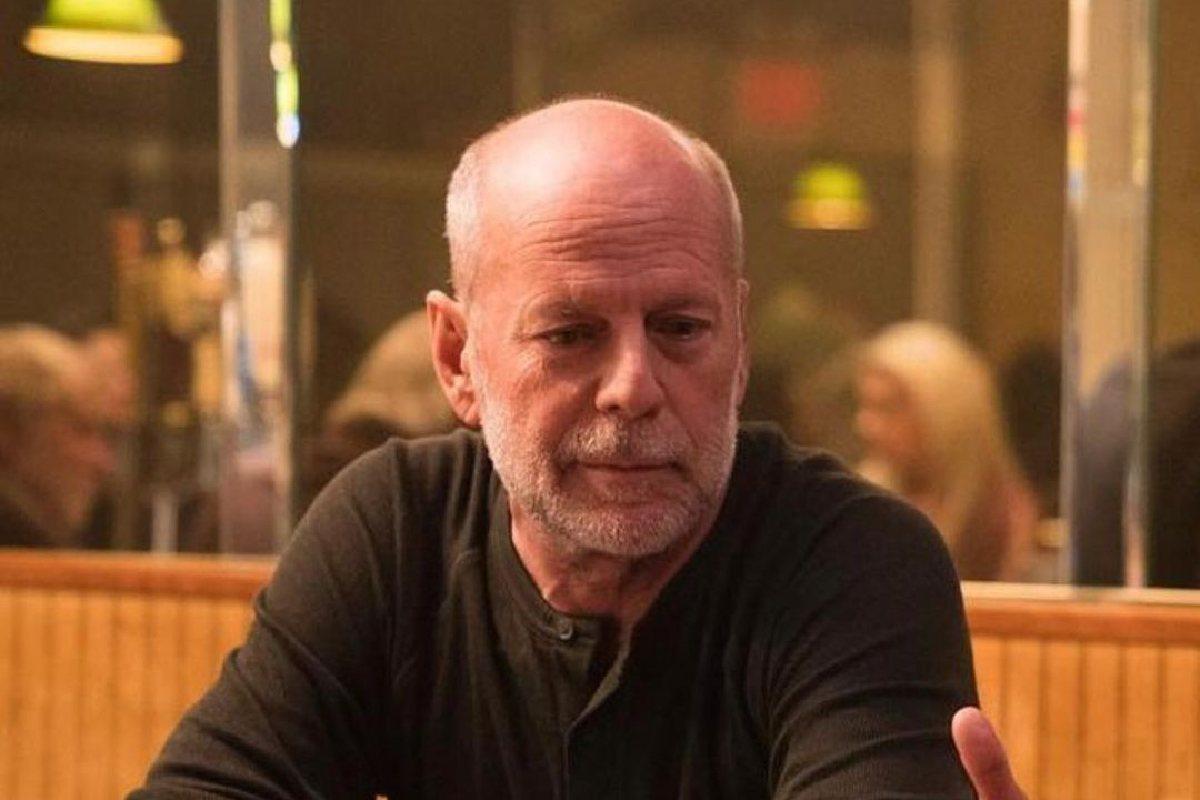 Esposa de Bruce Willis habla sobre lo difícil que es sobrellevar la enfermedad del actor