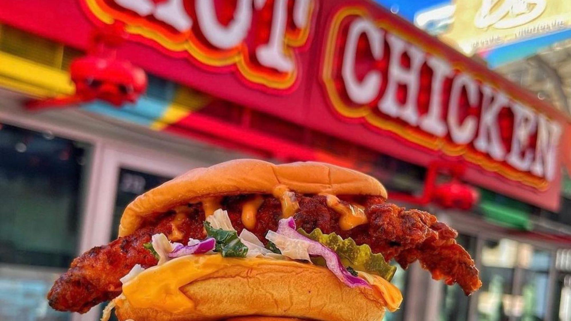 Dave’s Hot Chicken: Los Ángeles exporta la exitosa franquicia de hamburguesas de pollo