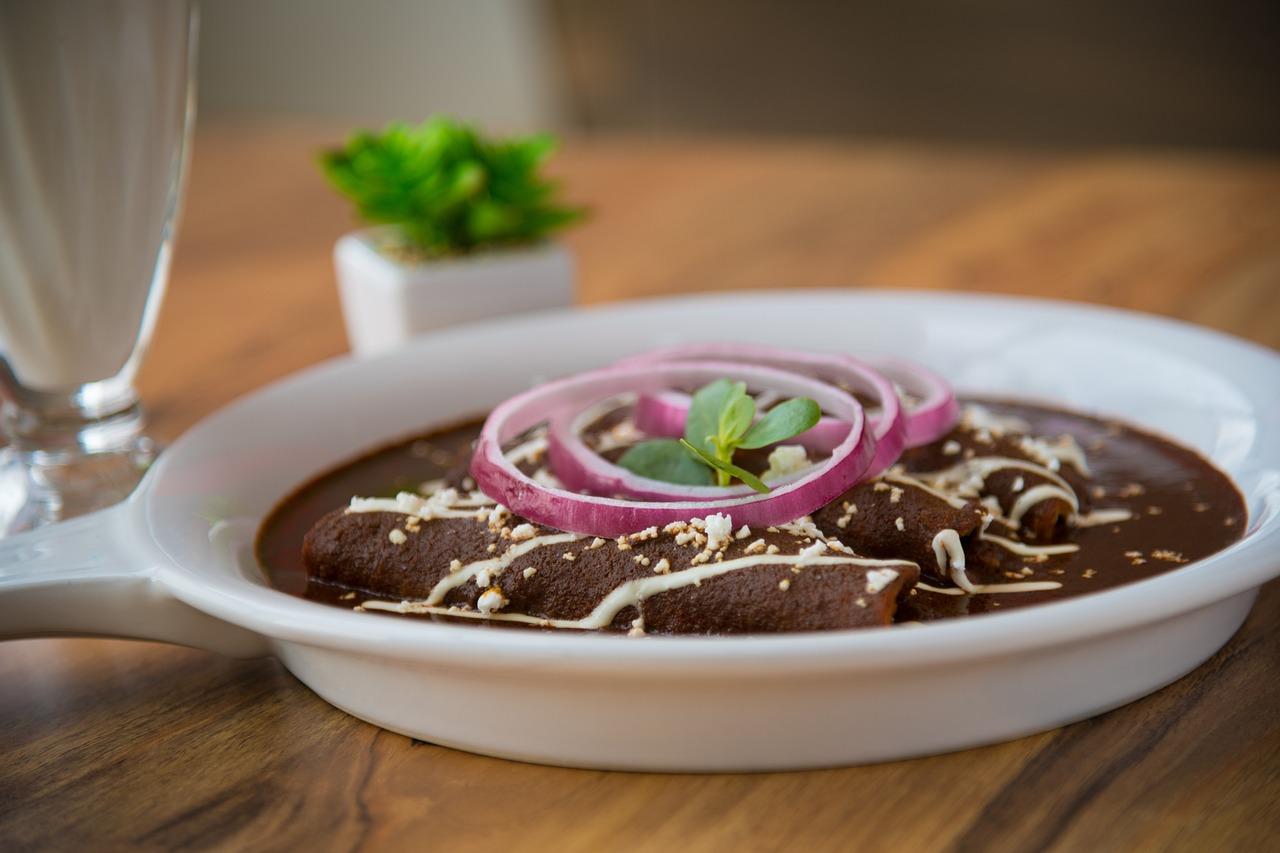 Mole Poblano vs. Mole Oaxaqueño: Cuáles son sus diferencias