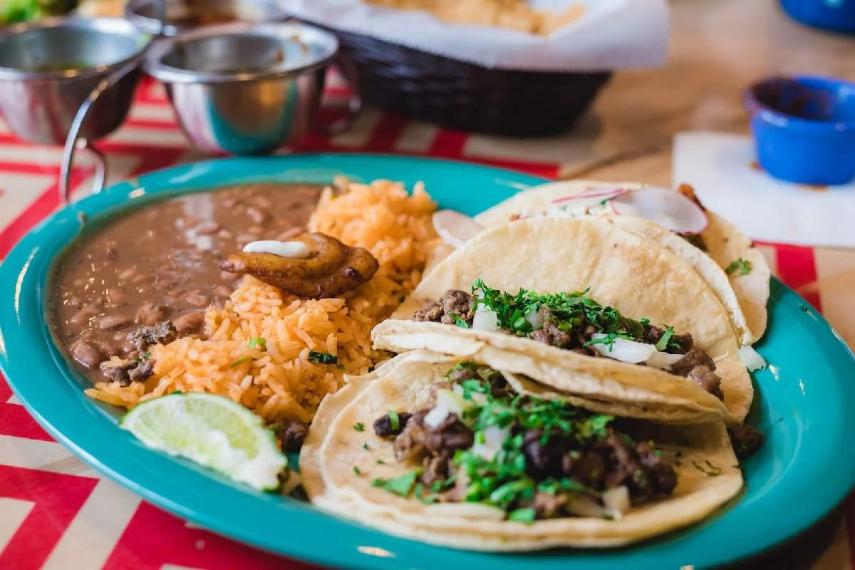 Excelentes restaurantes en Los Ángeles para comer a la mexicana