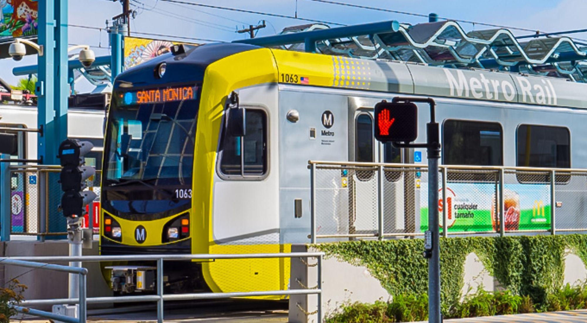 Cómo transportarte sin tráfico: Guía para usar el Metro de Los Ángeles