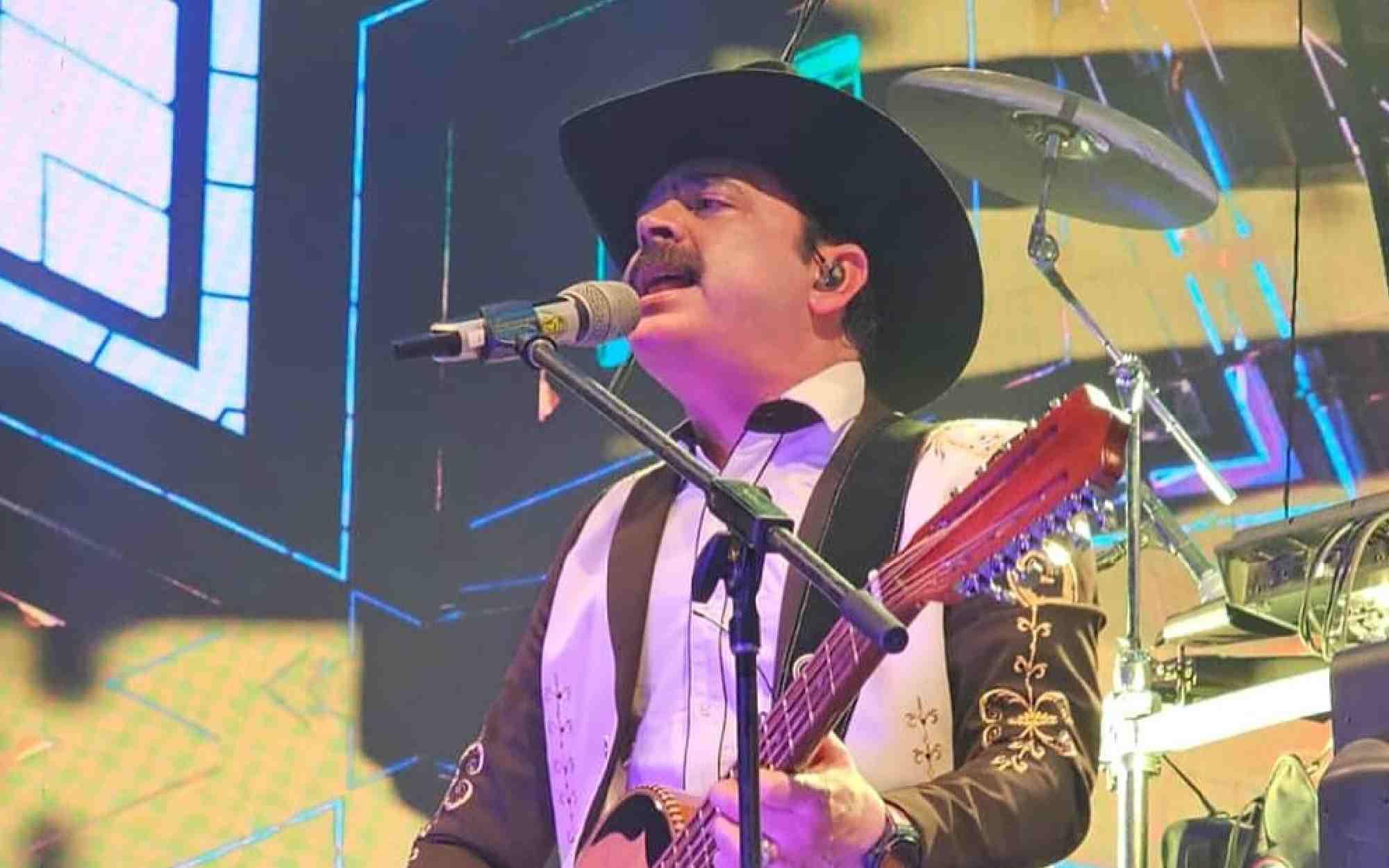 “Drácula” de Los Tucanes de Tijuana es la canción perfecta para este Día de Muertos