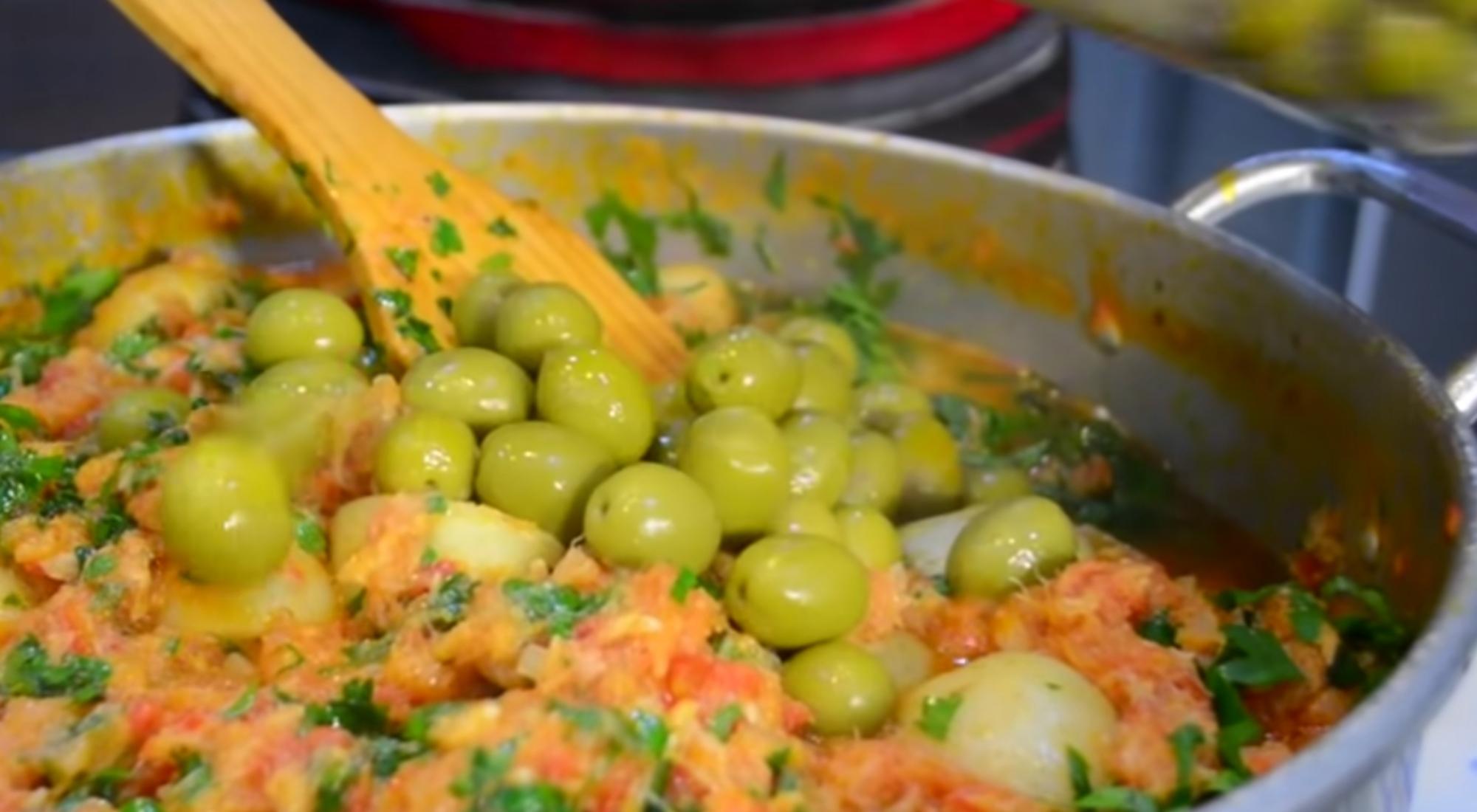 Recetas navideñas: ¿Cómo hacer el bacalao a la vizcaína?