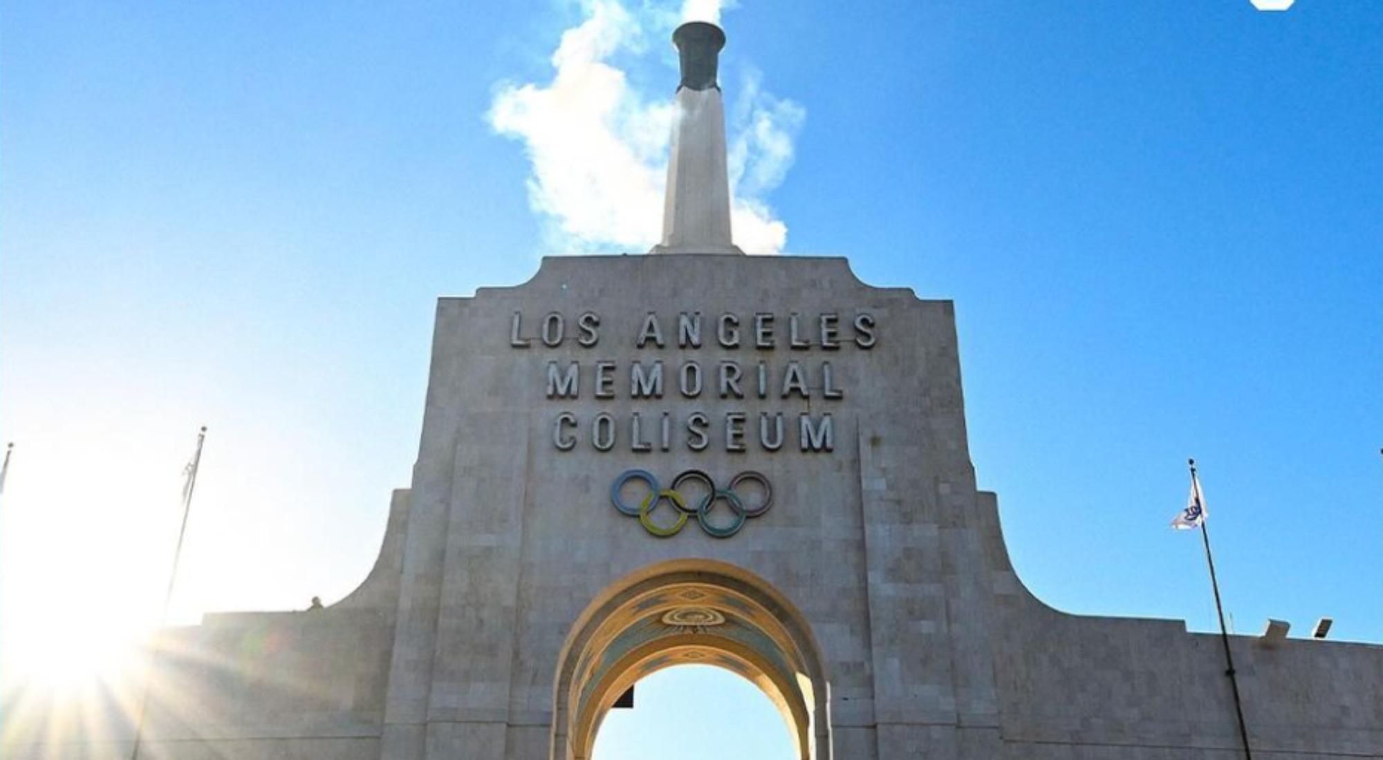 El himno que celebra los 100 años de LA Memorial Coliseum