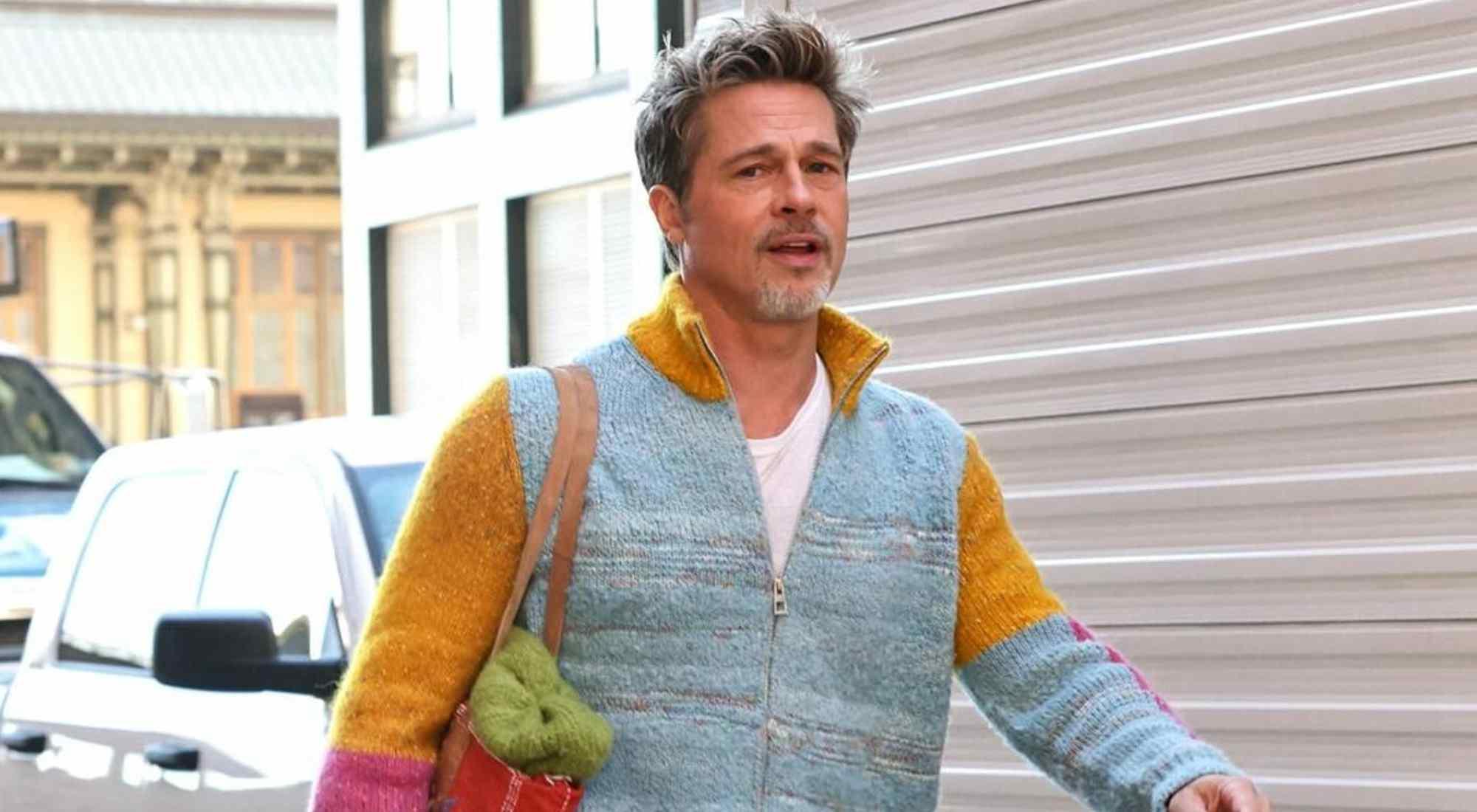 Brad Pitt pasaba varios días sin bañarse; Jason Priestley revela la razón