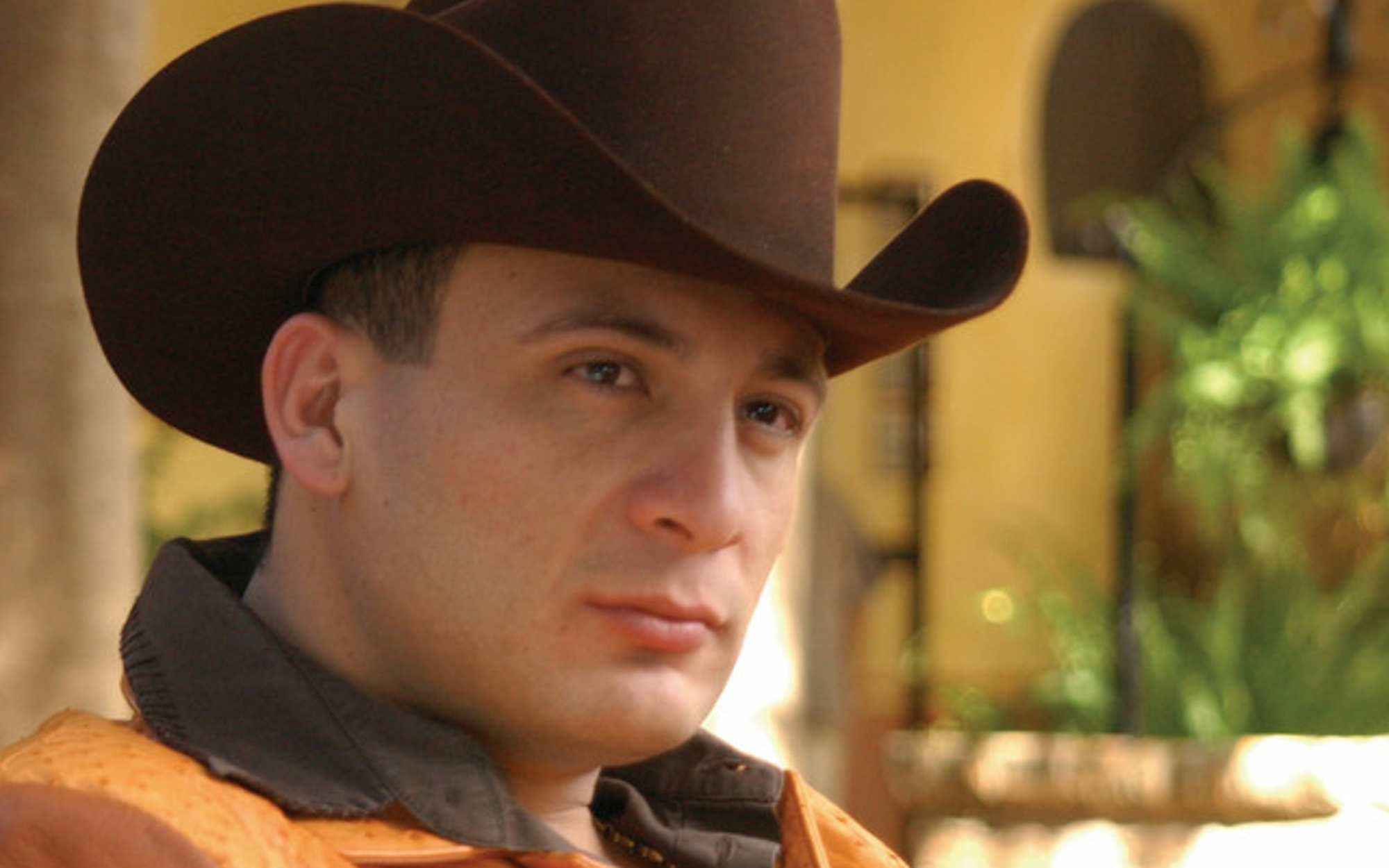 Las 3 Canciones de Valentín Elizalde Imprescindibles para la Fiesta de Año Nuevo