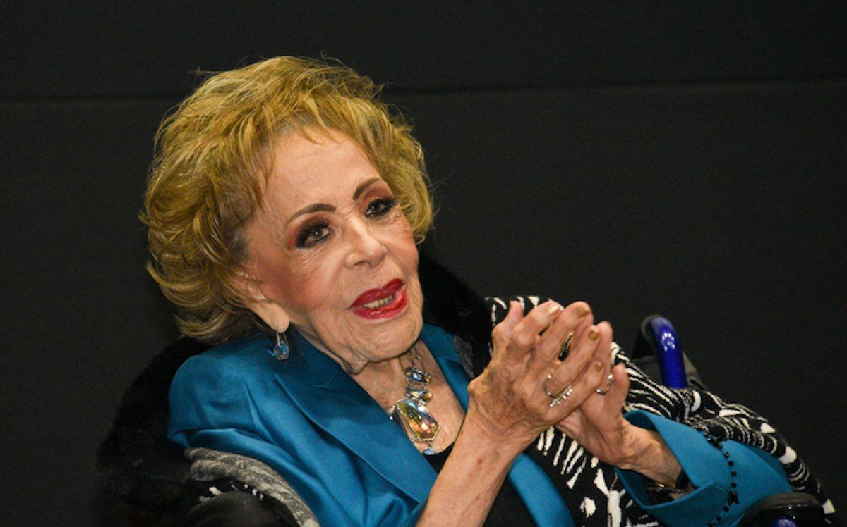 Silvia Pinal Hospitalizada por Complicaciones de Salud: Últimas Actualizaciones