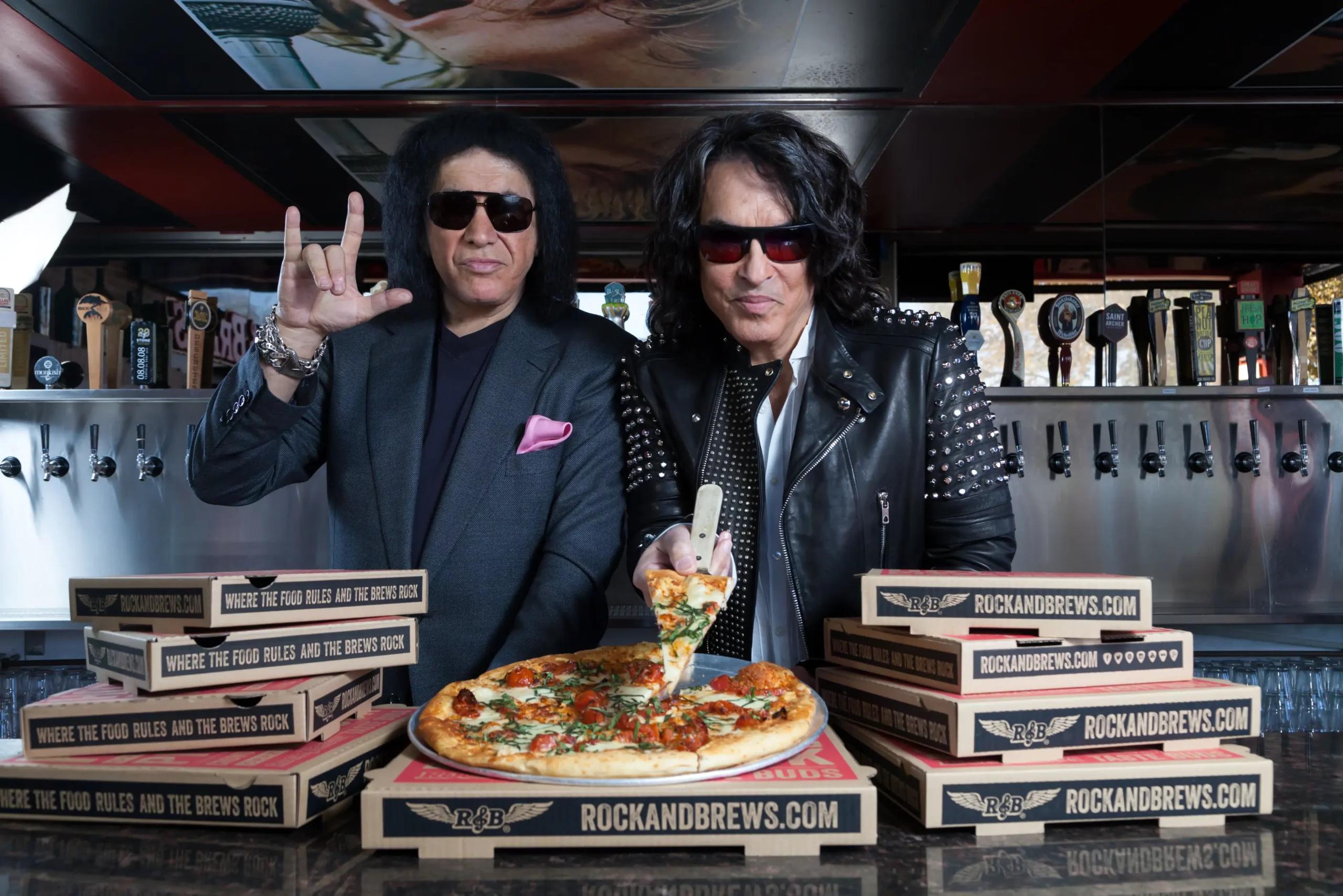 Sabor y Rock’n Roll: Una Visita a Rudy’s Can’t Fail Café y Rock & Brews