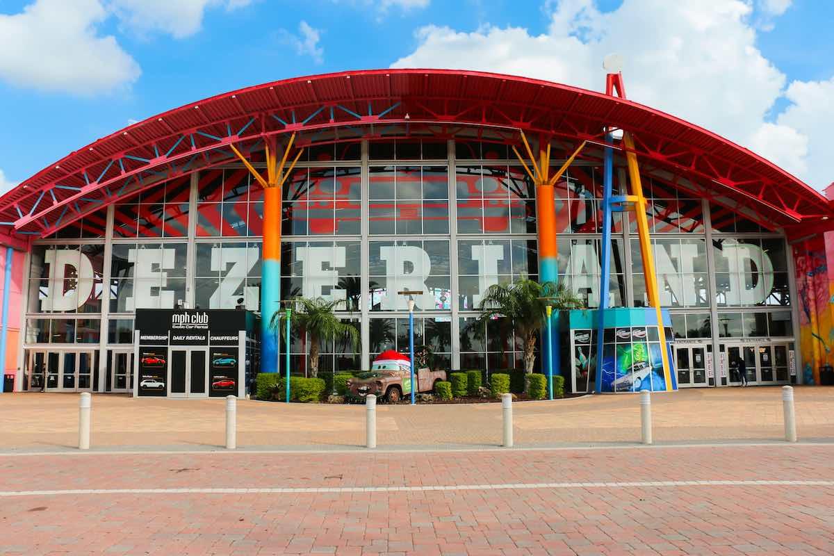 Dezerland Park: Una Atracción Familiar de Primera en Orlando (English version available too)