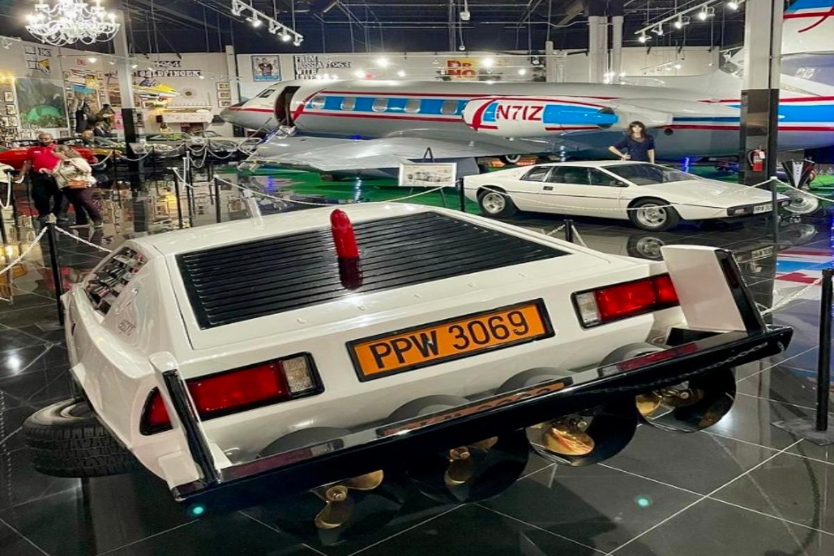 El museo de autos clásicos en I-Drive que debes visitar