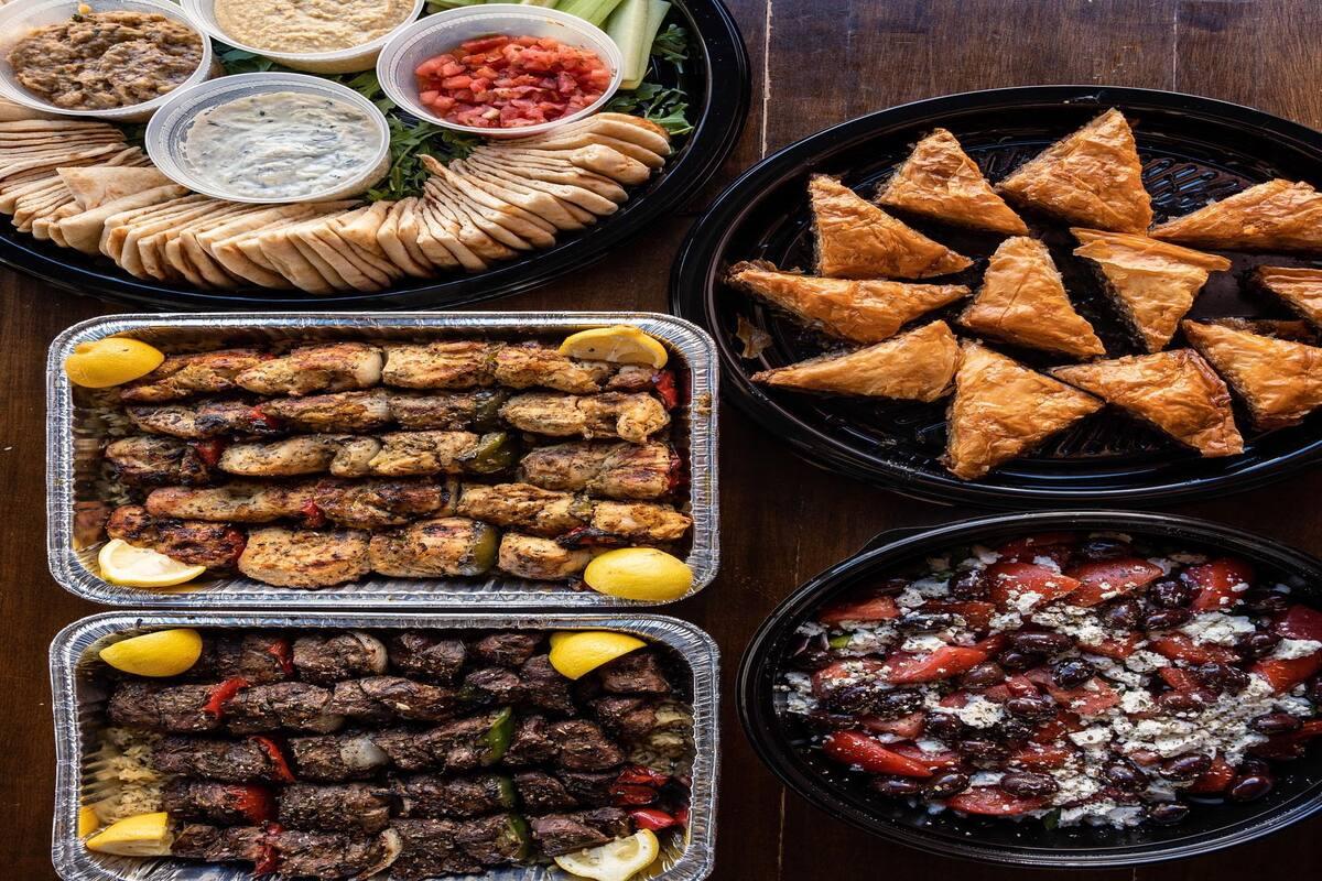 Conoce el mejor local de comida griega en International Drive