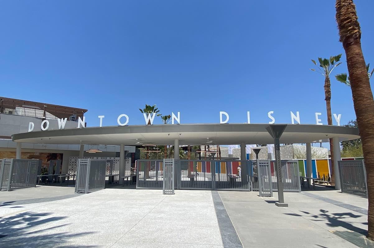 Vamos a Downtown Disney District en Disneyland Resort