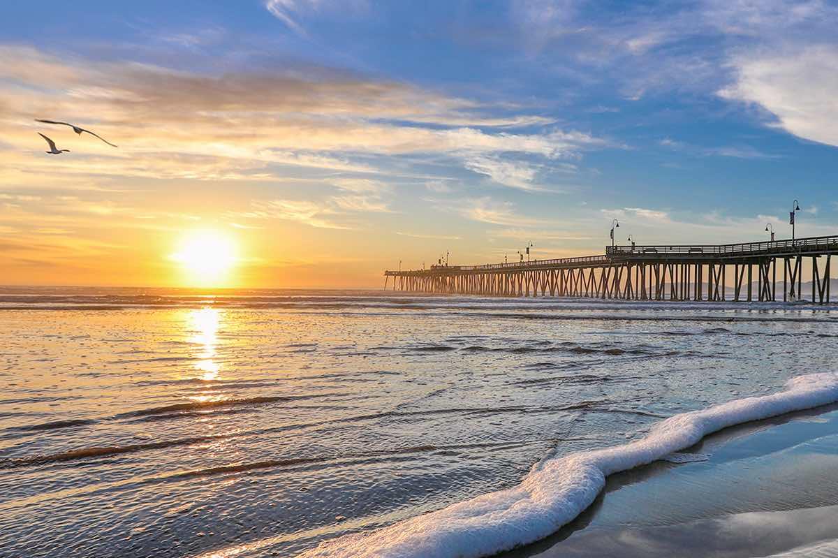 Pismo Beach: El lugar perfecto para combinar vino y olas