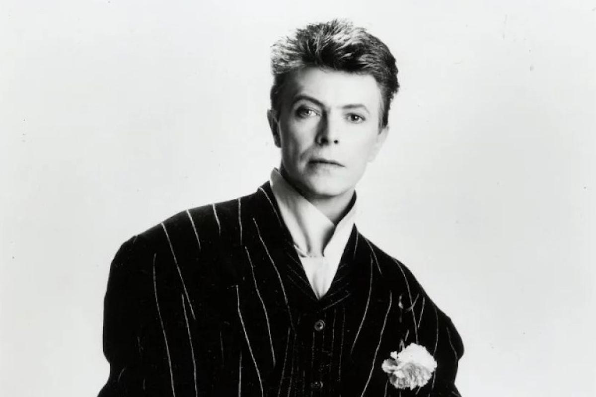 El Tour que Casi Mata a David Bowie: Un Ícono en Peligro